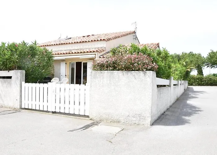 Avec Terrasse Et Garage Proche Ga120-038 Willa Gruissan